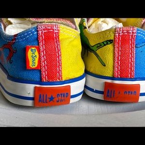 ADORABLE Dr Seuss Toddler Converse All Stars
